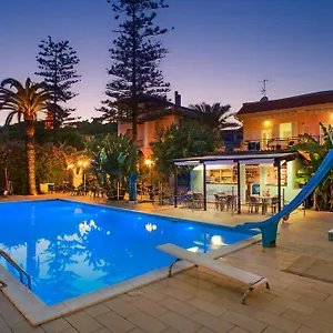  Ferienpark Camping Rosa Italien